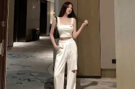 继董洁王大治摸后内娱再现不拉窗帘名场面生理性反应明显