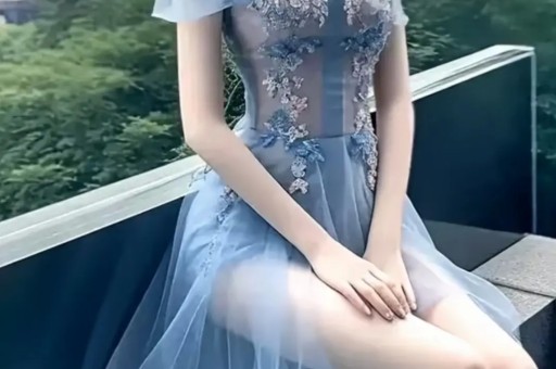 曝55岁柳云龙出轨十数年在妻眼皮底下偷情知情人称小三住对门