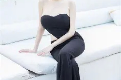 “假洋牌”优思益翻车事件：网红集体致歉背后的品牌包装术与流量陷阱